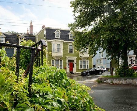 The Elizabeth Manor Guesthouse St. John's Exteriér fotografie